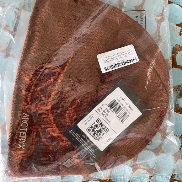 Arcteryx bird head toque Myth/Komorebi
Size: ONE SIZE
Color: Brown - Picture 2 of 5